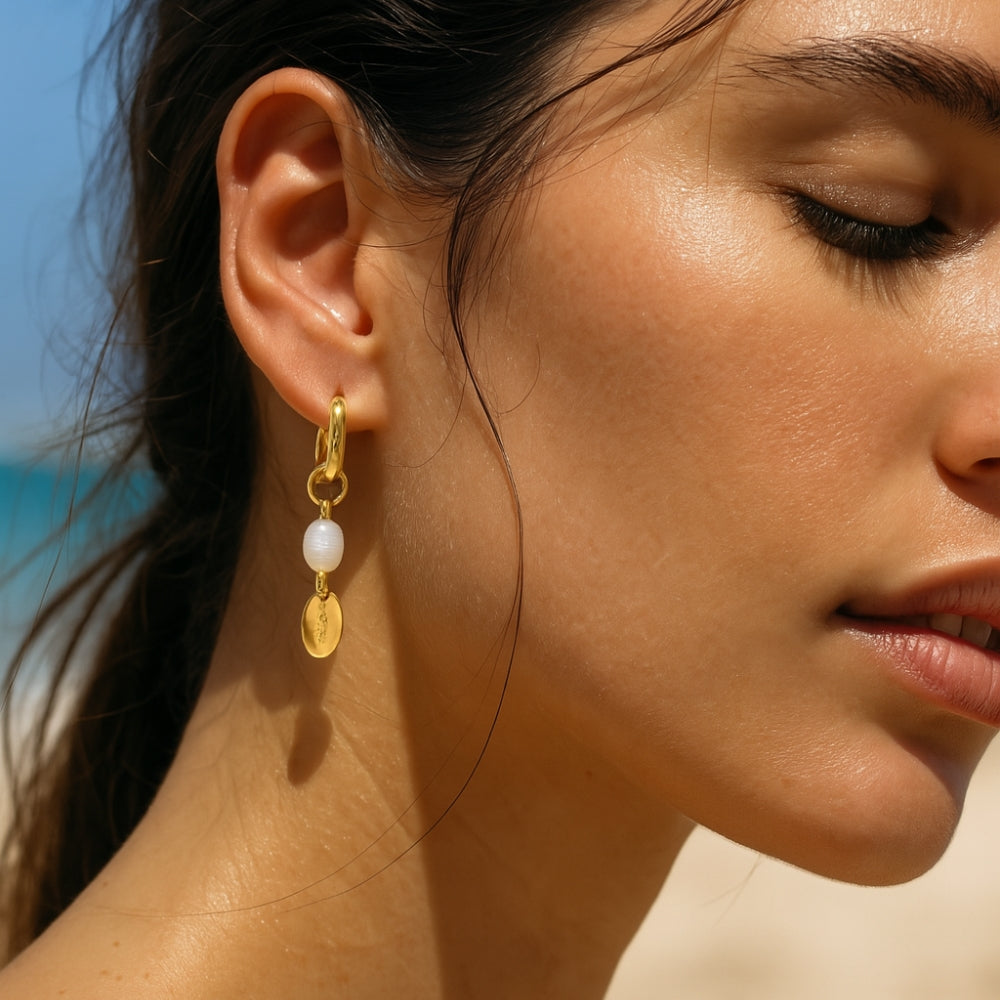 Boucles d'oreilles pendantes en forme de fleur et de perle