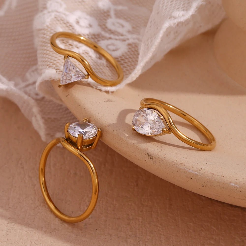 Alina Solitaire Twist Ring - Zafinne Jewelry