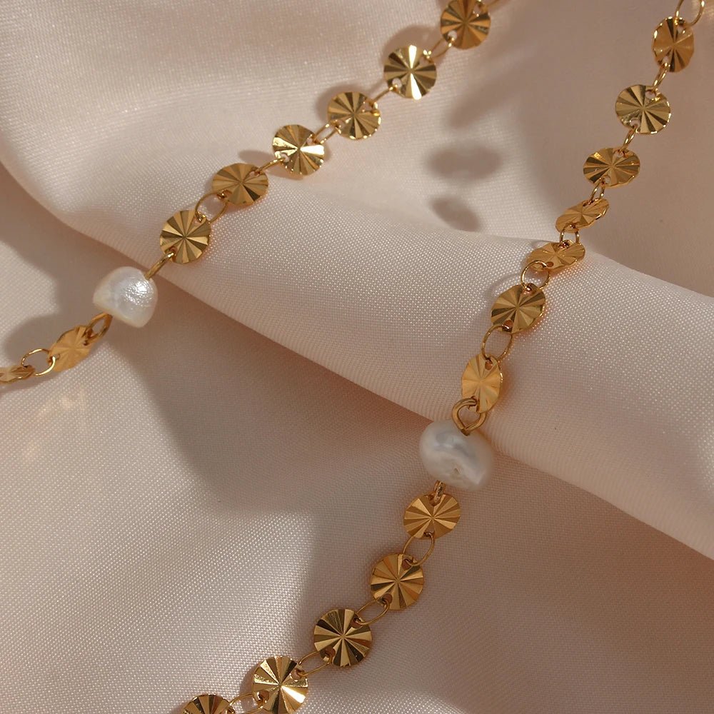 Freshwater Pearl Flower Sequins Necklace - Zafinne Jewelry