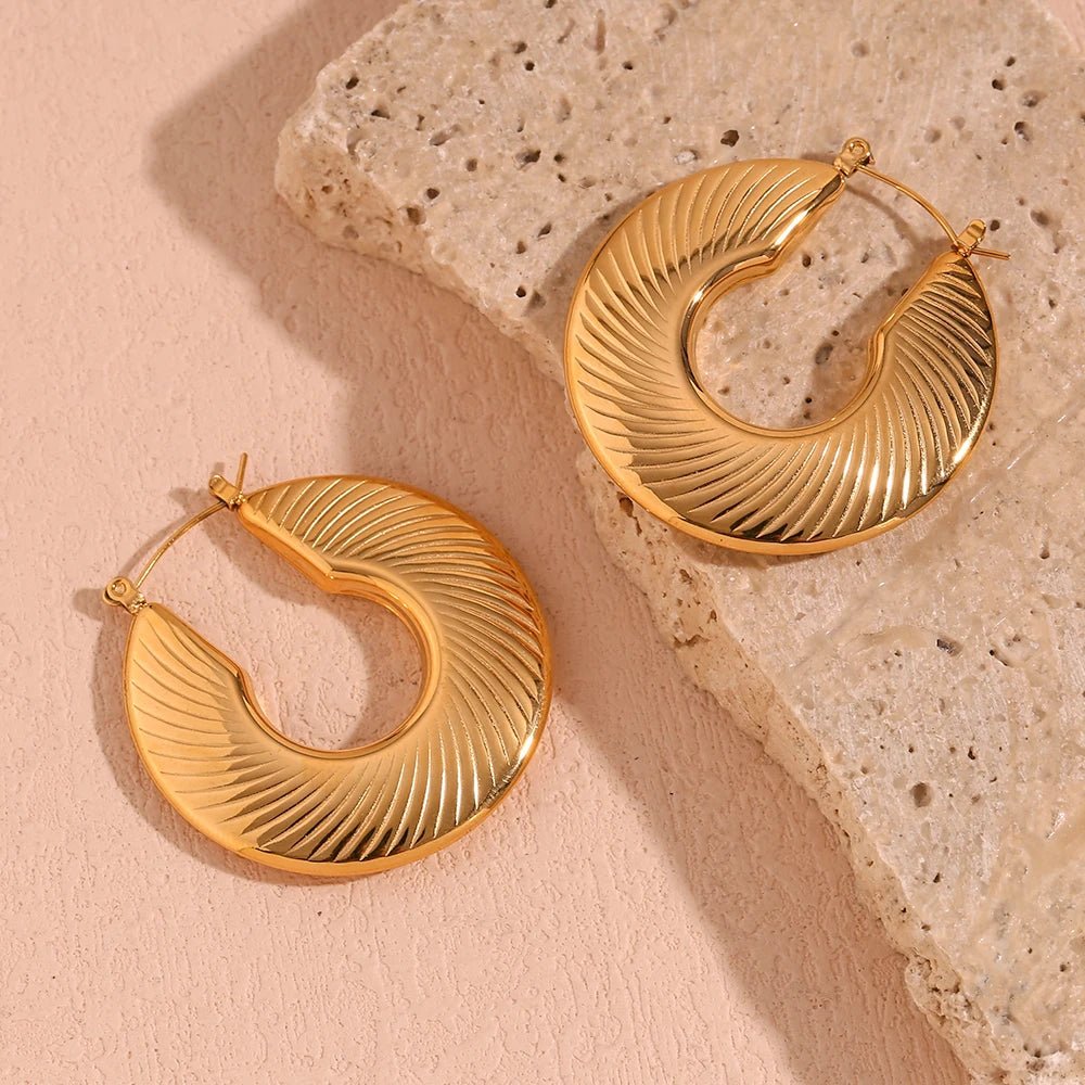 Hollow Textured Hoop Earrings - Zafinne Jewelry