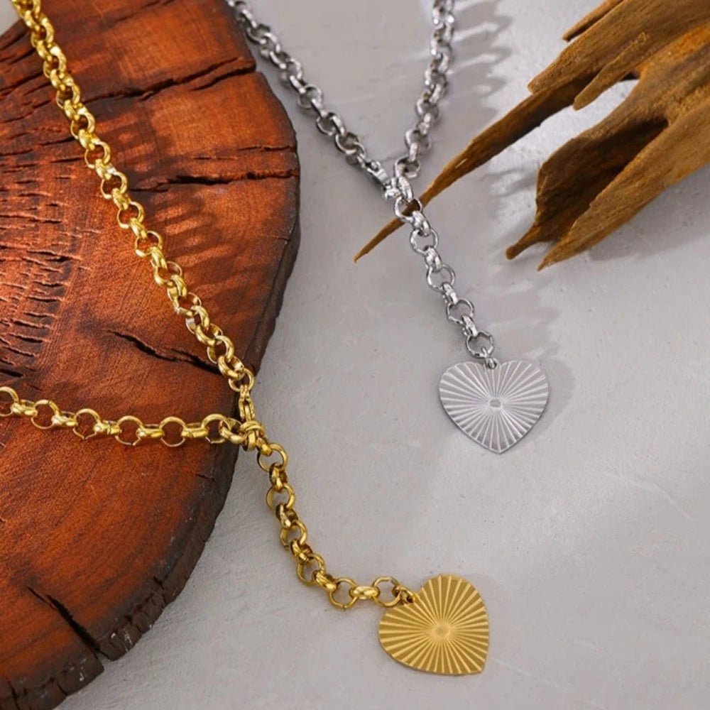 Romantic Heart Flower Pendant Necklace - Zafinne Jewelry