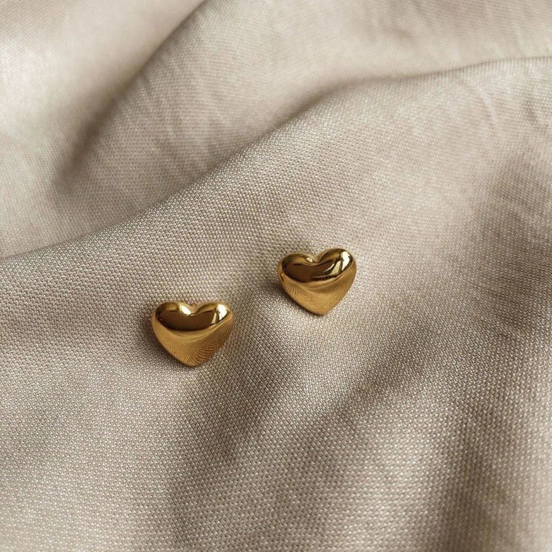Sweet Gold Heart Earrings - Zafinne Jewelry